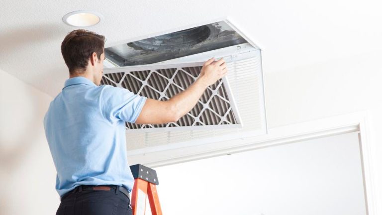 <strong>How To Hire A Reliable HVAC Duct Cleaning Company</strong>