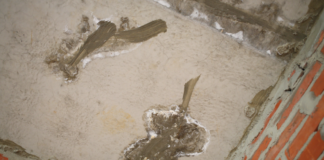 How to Recognize the Early Indicators of a Slab Leak Slab Leak